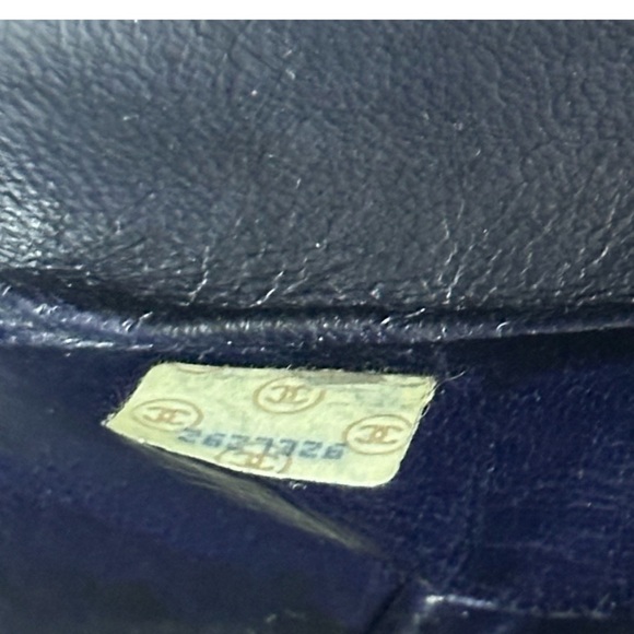 CHANEL CC LAMBSKIN LEATHER MEDALLION TOTE BAG - Picture 8 of 9